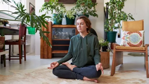 Usir Stres, Yuk Bikin Area Meditasi di Rumah! - GenPI.co