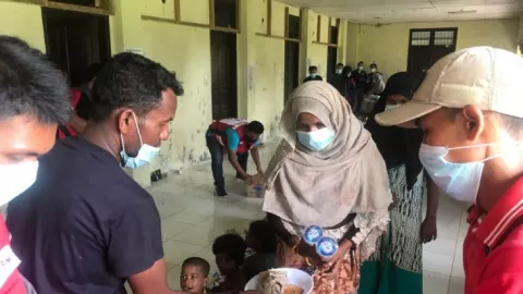 Menlu Ungkap Alasan Penyelamatan 99 Pengungsi Rohingya di Aceh - GenPI.co