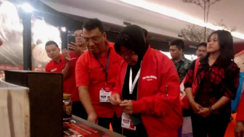 Megawati: Bu Risma Cerewet Bukan Main - GenPI.co