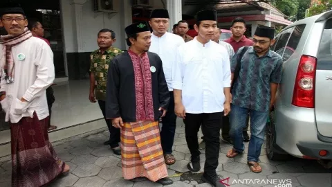 Gibran ke Jakarta, Dapat Rekomendasi PDIP? - GenPI.co
