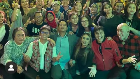 Band Krakatau Manggung Netizen Seketika Nostalgia Lagu Kau Datang - GenPI.co