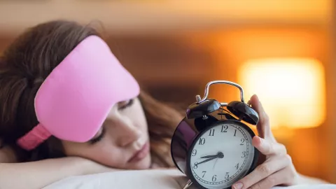 Alarm Bangun Tidur ini Bisa jadi Sumber Petaka, Waspada! - GenPI.co