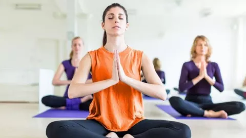 Dongkrak Imun Tubuh, Yuk Meditasi Yoga di Rumah! - GenPI.co