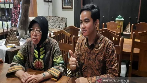 Calon Wali Kota Solo Gibran Berguru Politik ke Risma - GenPI.co