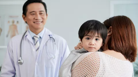 Cara Sembuhkan Anak Biduran Karena Alergi Susu Sapi - GenPI.co