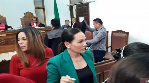 Usai Sidang, Nikita Mirzani: Jangan Pada Sok Tahu - GenPI.co