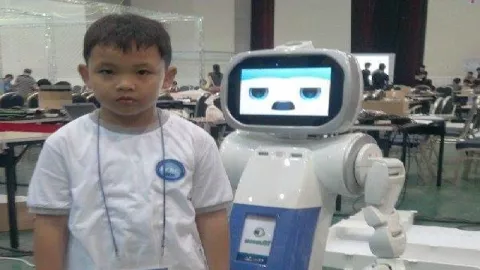 Salman Trisnadi, Dikenal Dunia Karena Pandai Membuat Robot  - GenPI.co