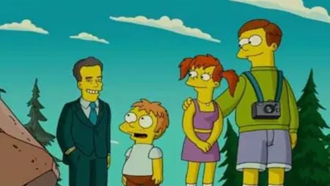 Ternyata The Simpsons Sudah Prediksi Tom Hanks Terinfeksi Corona - GenPI.co