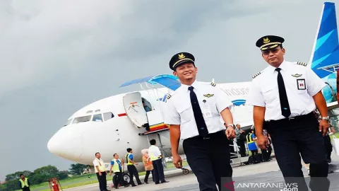 800 Karyawan Garuda Indonesia Dirumahkan - GenPI.co