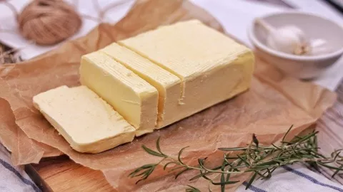 Manfaat Mentega buat Kecantikan, Termasuk Bikin Bibir jadi Aduhai - GenPI.co