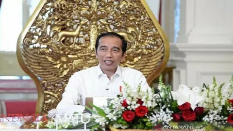 Pak Jokowi, Sekarang Waktu yang Tepat Rombak Kabinet - GenPI.co