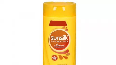 Rambut Selembut Sutra Dengan Sunsilk Nourishing Soft and Smooth - GenPI.co