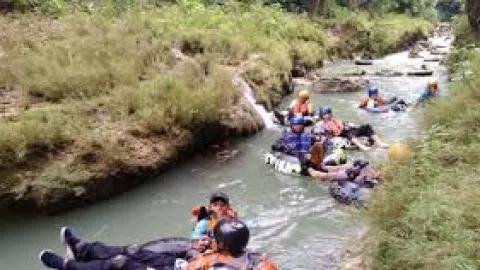 Desa Guwoterus, Destinasi Offroad dan Gua Indah di Tuban - GenPI.co