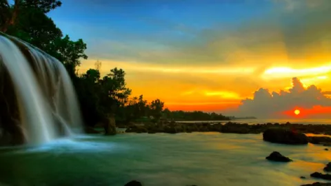 Toroan, Destinasi Air Terjun Cantik di Madura - GenPI.co