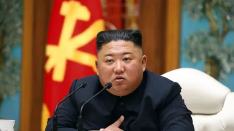 Korsel: Kim Jong Un Menghilang Karena Takut Virus Corona - GenPI.co