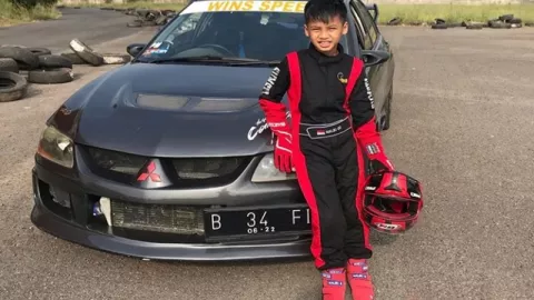 Pembalap Maliki Burniat: Baru 8 Tahun, Sudah Taklukkan Drag Race - GenPI.co