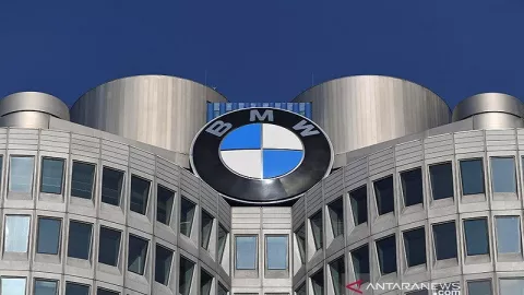 BMW PHK 10 Ribu Pekerja Akibat Pandemi Corona - GenPI.co