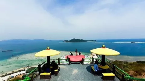 Pantai Sari Ranggung, Destinasi Favorit di Lampung - GenPI.co