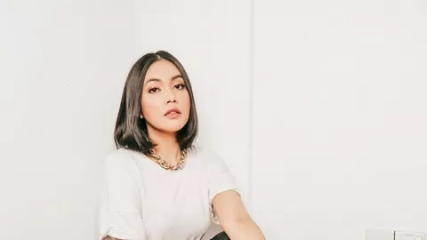 3 Artis Cantik Indonesia ini Pernah Jatuh ke Pelukan Fotografer - GenPI.co