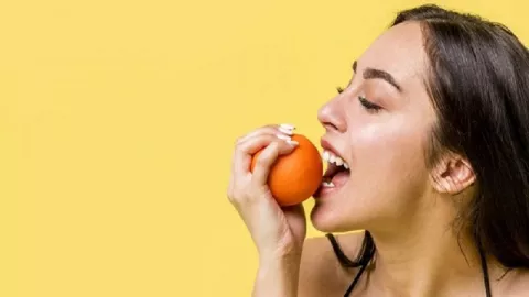 Manfaat Makan Jeruk untuk Kesehatan Luar Biasa - GenPI.co