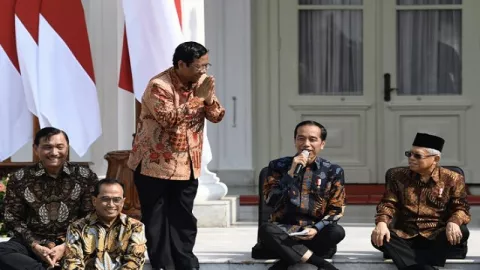 Ayo Pak Jokowi, Saatnya Rombak Kabinet - GenPI.co