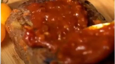 Suka Menu Daging? Kamu Bisa Coba Resep Meatloaf - GenPI.co