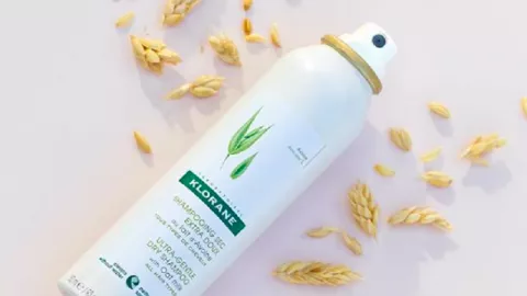 Bye Bye! Hempas Rambut Lepek Dengan Produk Klorane Dry Shampoo - GenPI.co