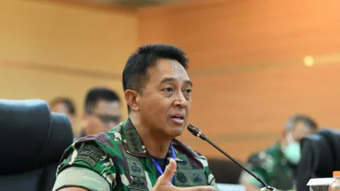 Jenderal Andika Perkasa Biasanya Tegas, Kini Bikin Menangis - GenPI.co