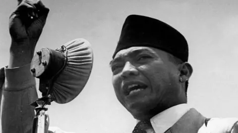 8 Kutipan Bijak Bung Karno, Kobarkan Semangat di Hari Kemerdekaan - GenPI.co