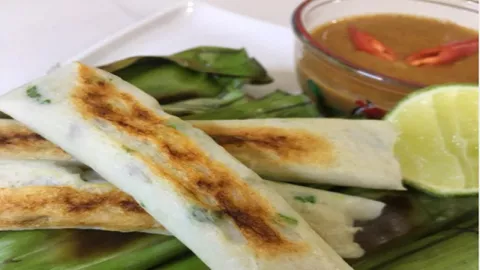 Tak Cukup Satu! Bikin Sendiri Saja Otak-otak Bakar Bumbu Kacang - GenPI.co