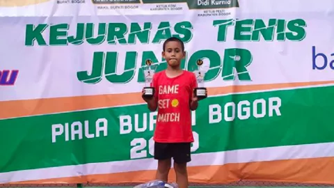 Fakhri Siregar, Atlet Tenis Junior dengan Peringkat 1 Nasional - GenPI.co