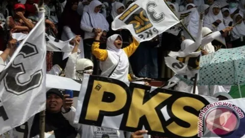 Partai Ummat Bakal Rebut Basis Pemilih PKS - GenPI.co