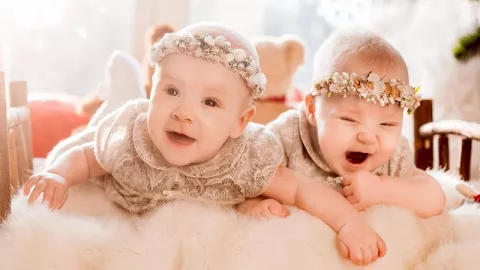 Pengin Anak Kembar dan Menggemaskan? Bunda Bisa Ikuti 4 Cara Ini - GenPI.co