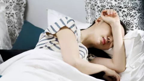 Awas! Kebiasaan Tidur saat Perut Kenyang Picu Penyakit Serius Lo - GenPI.co