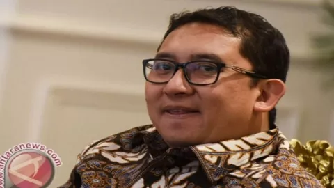 Fadli Zon Tuding Ada Pengkhianat Negara - GenPI.co