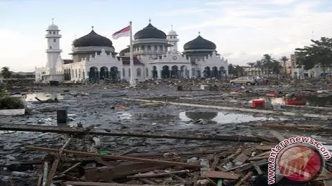 Waspada, Gempa dan Tsunami Besar Bisa Terjadi di Selatan Jawa - GenPI.co