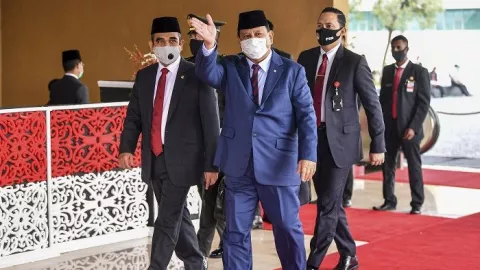 Reshuffle Kabinet: 10 Menteri Out, Prabowo Top Banget - GenPI.co