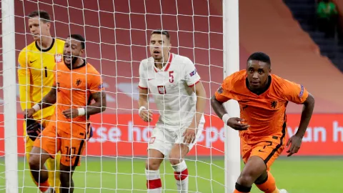 Hasil Lengkap UEFA Nations League: Belanda vs Polandia 1-0 - GenPI.co