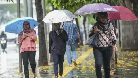 Doa saat Hujan Turun, Yuk Amalkan agar Mendapat Berkah - GenPI.co