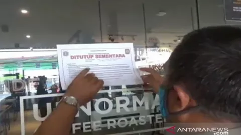 Ratusan Ribu Pegawai Restoran Jadi Pengangguran Akibat PSBB Ketat - GenPI.co