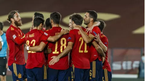 Spanyol vs Swiss 1-0: David De Gea Perkasa - GenPI.co