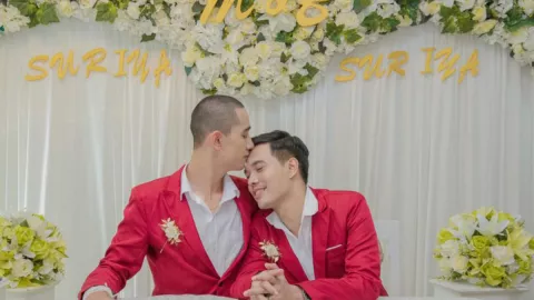 Netizen +62 Bully Pasangan Gay Thailand, Ancaman Pengacara Maut - GenPI.co