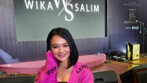 Pantas Wika Salim Glowing dan Cantik Banget, Rahasianya Ternyata… - GenPI.co