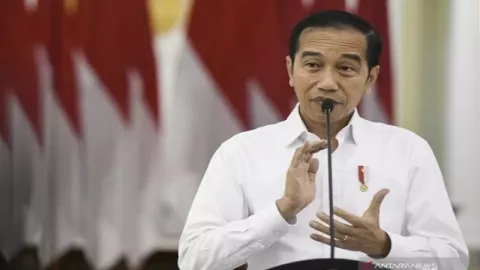 PKS Sindir Jokowi, Dinasti Politik Bikin Demokrasi Bau Busuk - GenPI.co