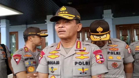 Kapolri Jenderal Idham Azis Pecat 129 Polisi Tidak Hormat - GenPI.co