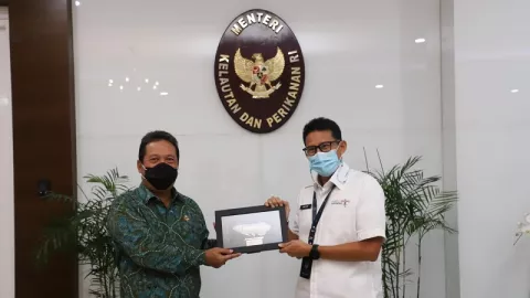 KKP Bersama Kemenparekraf Kembangkan Wisata Bahari Indonesia - GenPI.co