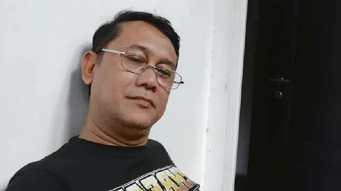 Denny Siregar Bosan Dengan Gubernur Anies, Ucapannya Tajam - GenPI.co