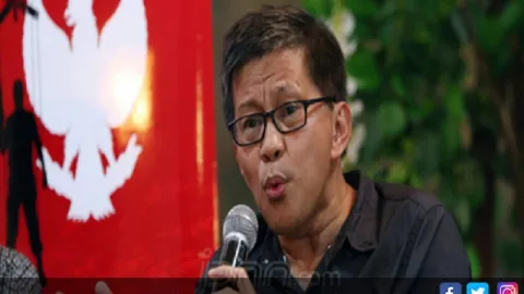 Lurah Cikeas Diserang, Rocky Gerung Beri Analisis Menohok - GenPI.co