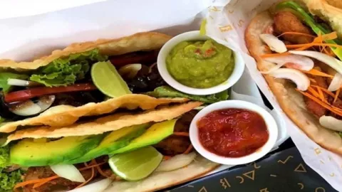 Menggoda Banget, Makan Sajian Taco Cus Serasa di Meksiko - GenPI.co