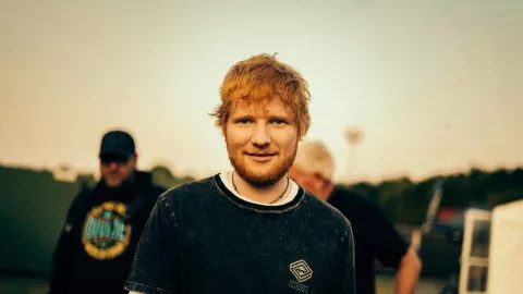 18 Bulan Vakum, Ed Sheeran Kembali Rilis Lagu Baru - GenPI.co